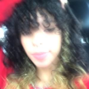 Meet your Posher, Eunielis